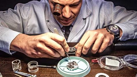 HOW IT'S MADE: Rolex Watches .